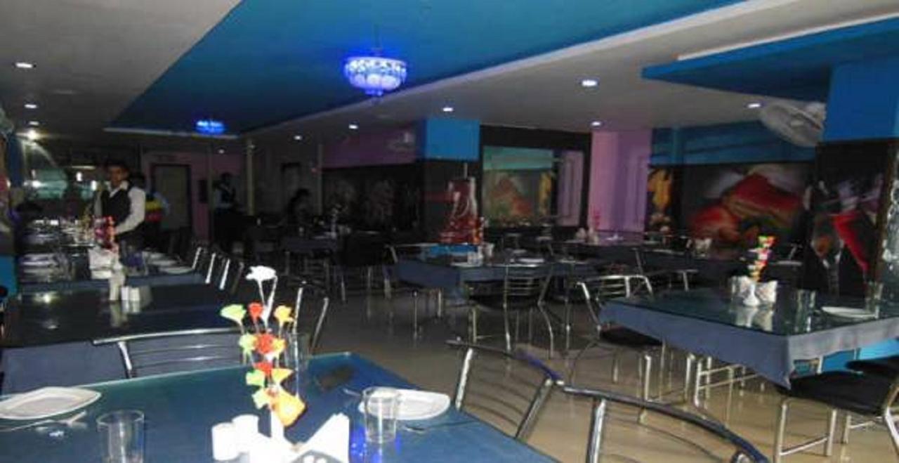 Hotel Bhubaneswari Classic Brahmapur Exteriör bild